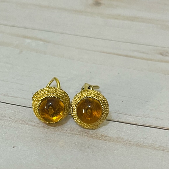 Vintage Ciner  Amber And Gold Tone Clip On Earrings. - Picture 3 of 8